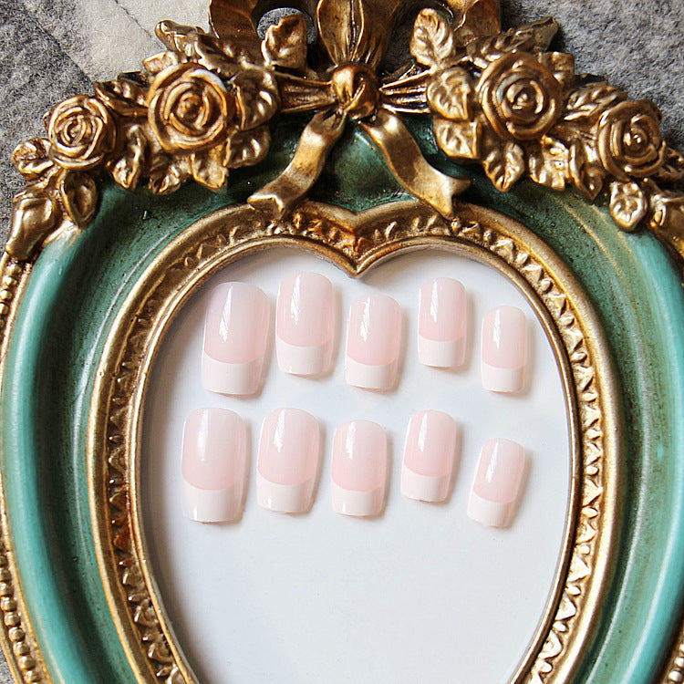 French Nails