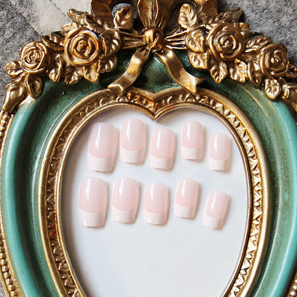 French Nails